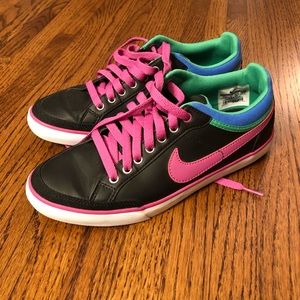 Colorful Nikes Sneakers | Size 7.5